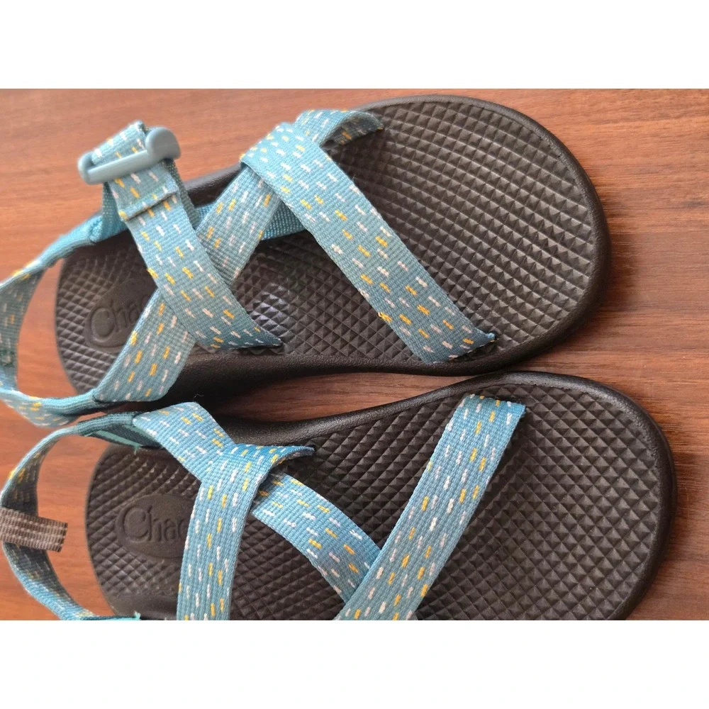 Chaco Kids Z1 Ecotread Blue Yellow Pattern Sport Sandals Size 1Y Kids